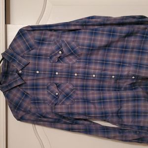 American Eagle plaid long sleeve shirt